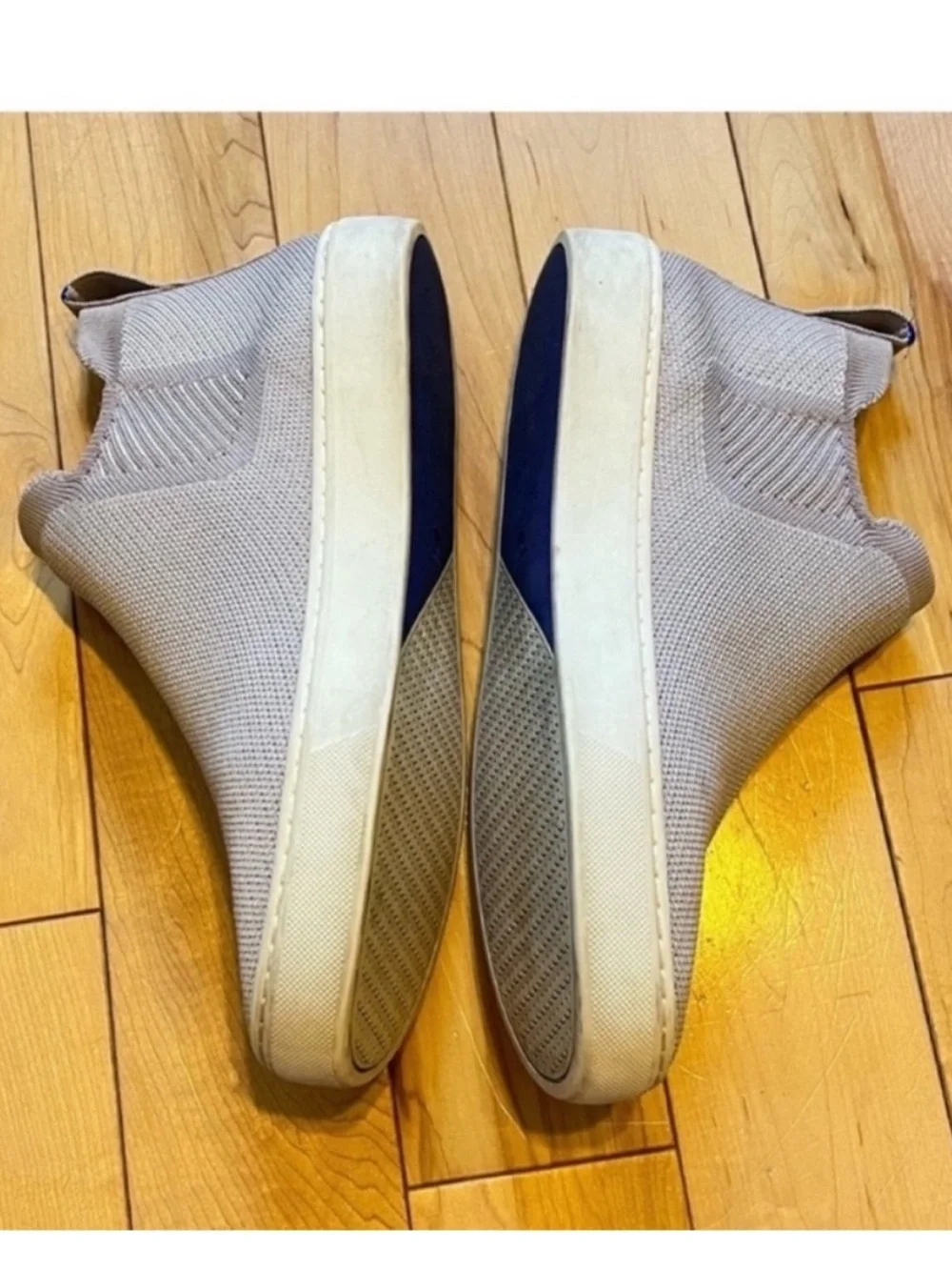Rothy's The Chelsea Ankle Boot in Lilac Gray pull on high top style size 8.5